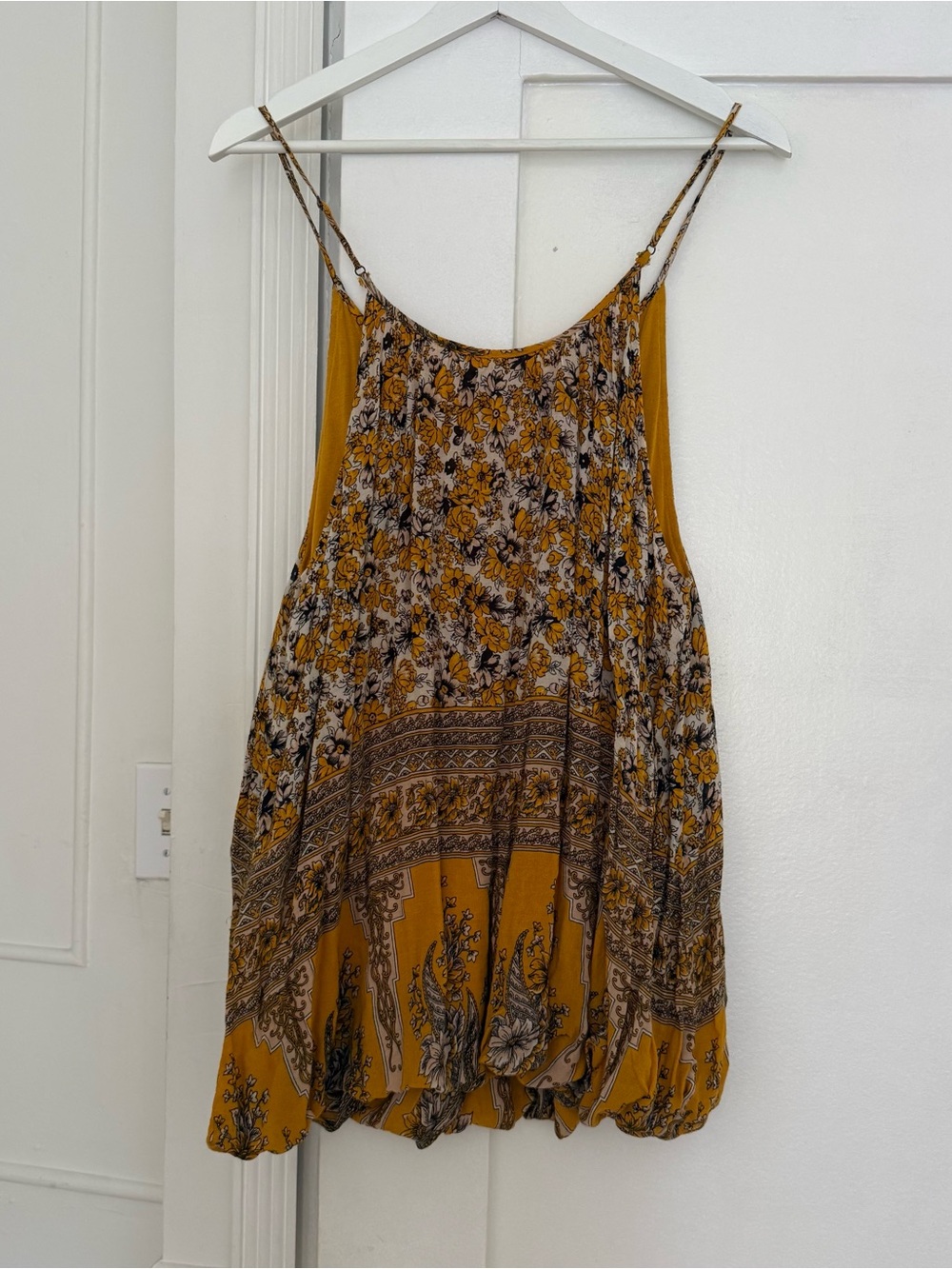 ecoté mustard floral slip mini dress | size s